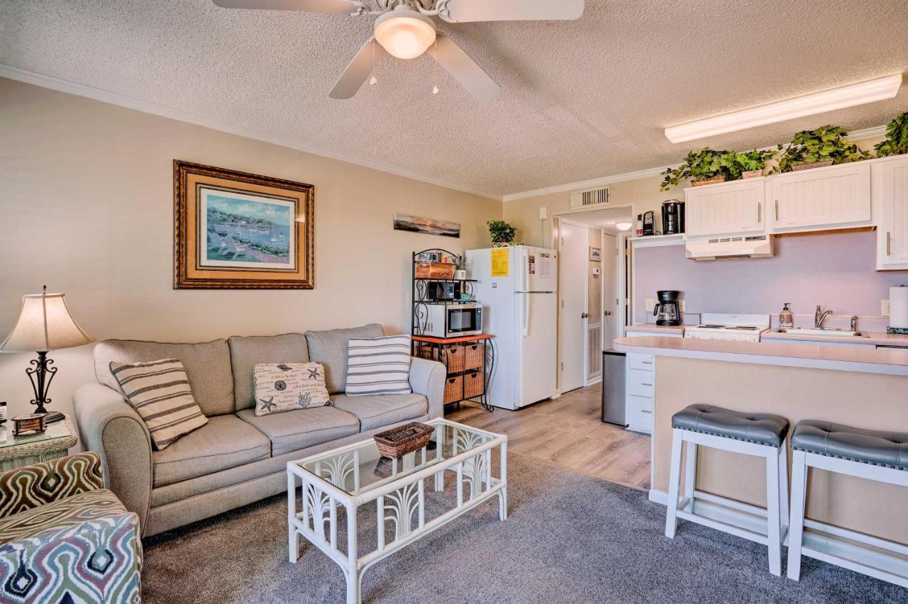 Isle Of Palms Beachfront Condo With Balcony And Pool! Extérieur photo