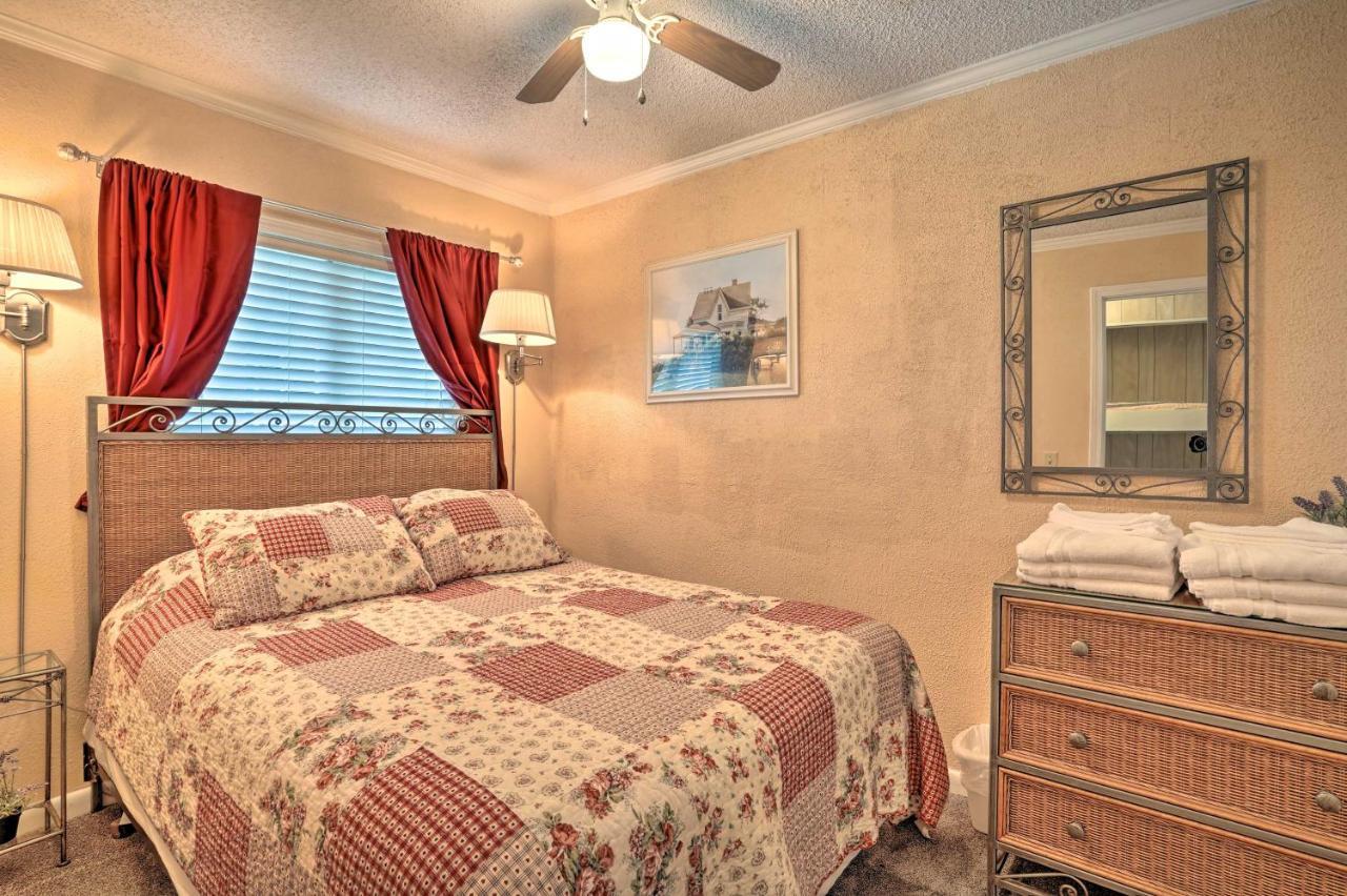 Isle Of Palms Beachfront Condo With Balcony And Pool! Extérieur photo